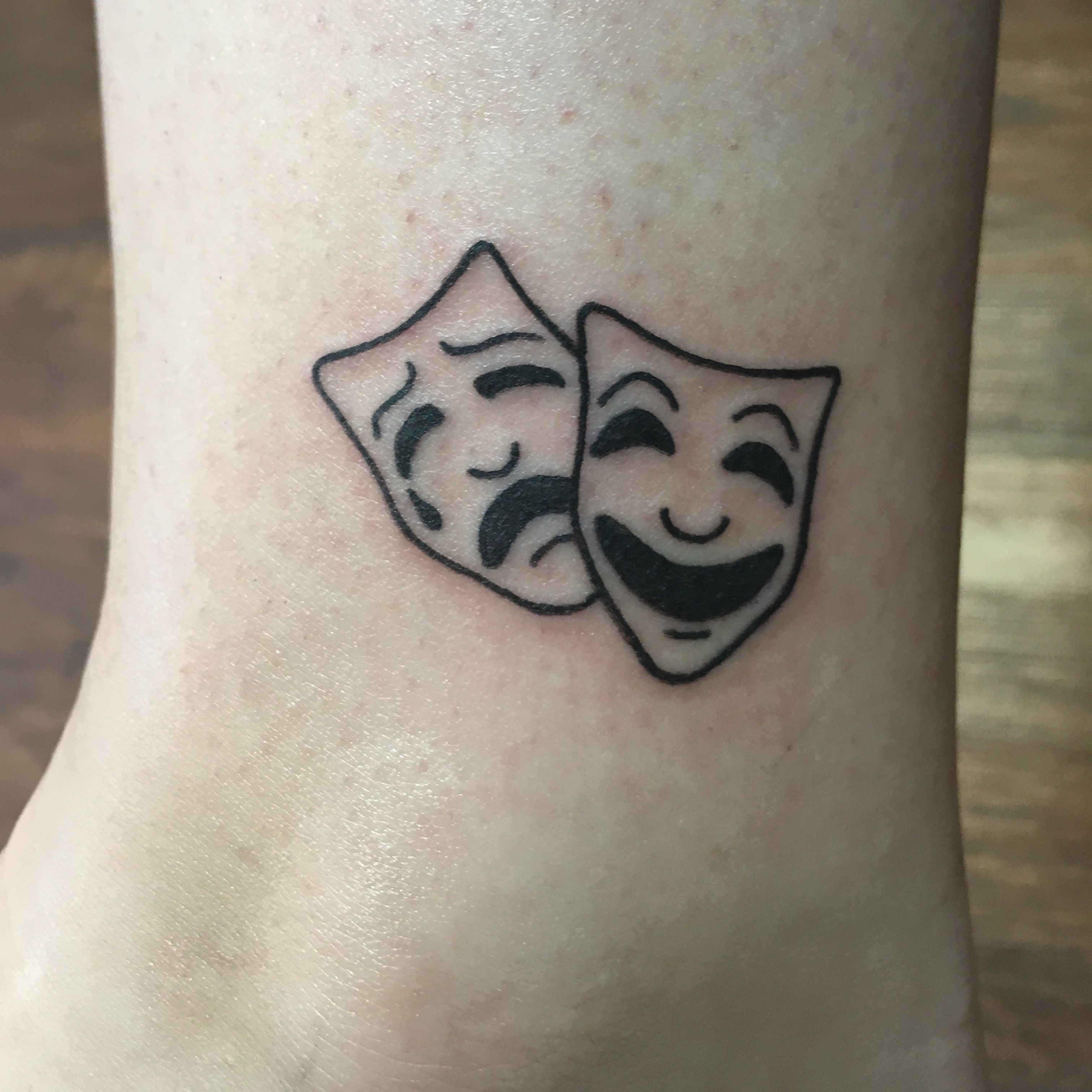 Featured image of post Drama And Comedy Masks Tattoo